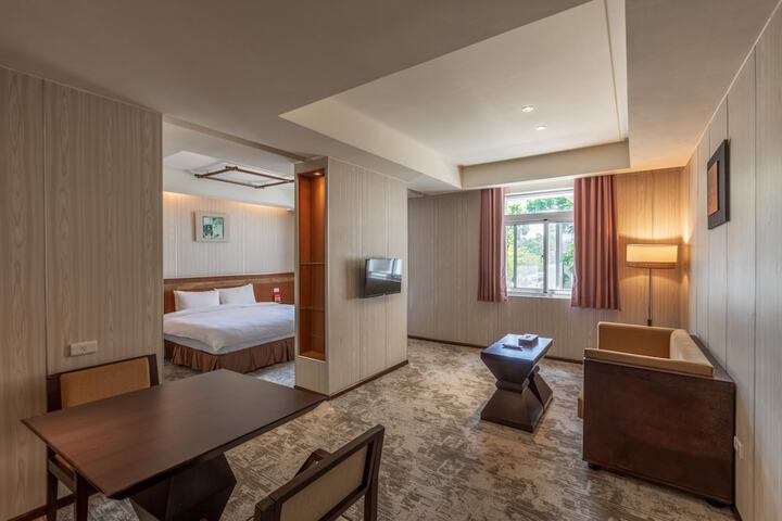 Room 14 of 70