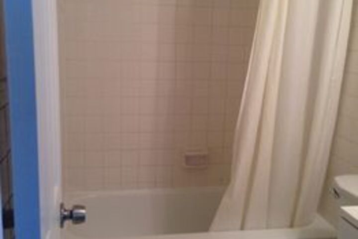 Room 3 of 25