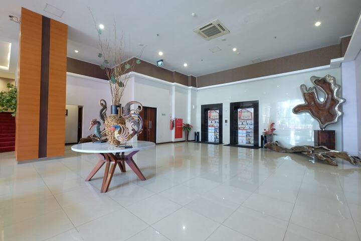 Lobby Entry