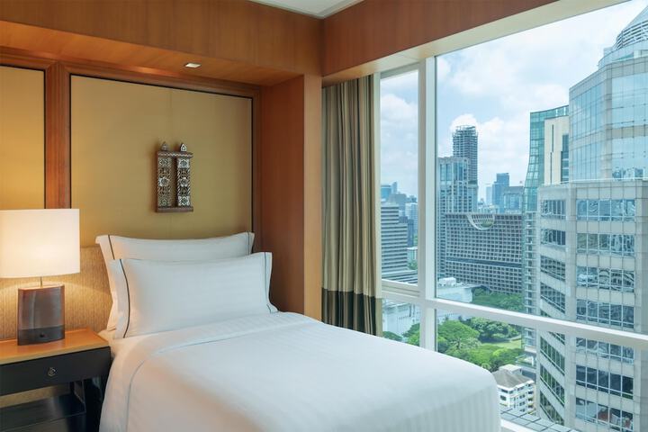 Room 29 of 90