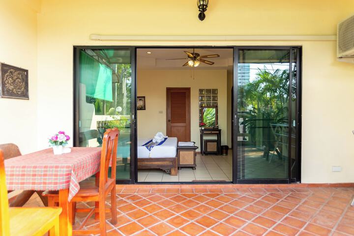 Terrace/Patio 30 of 49