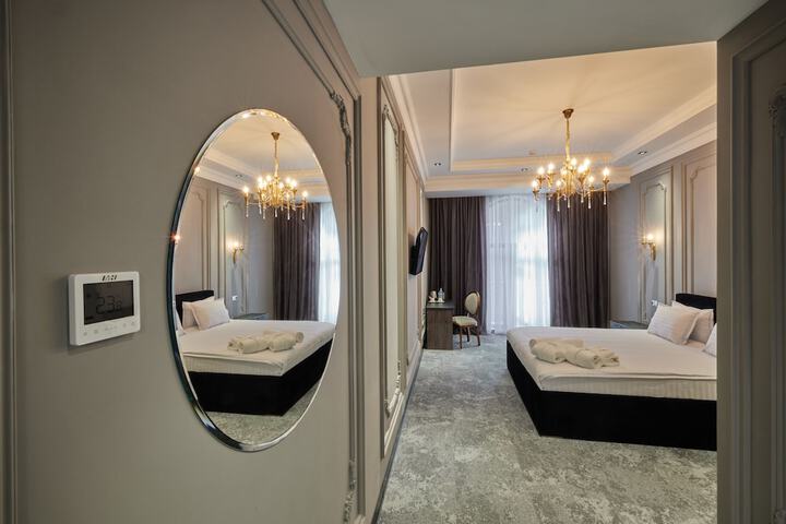 Room 3 of 31