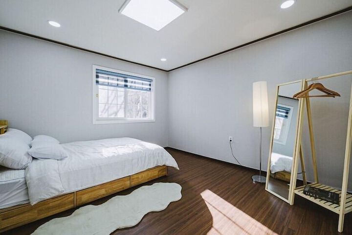 Room 63 of 120