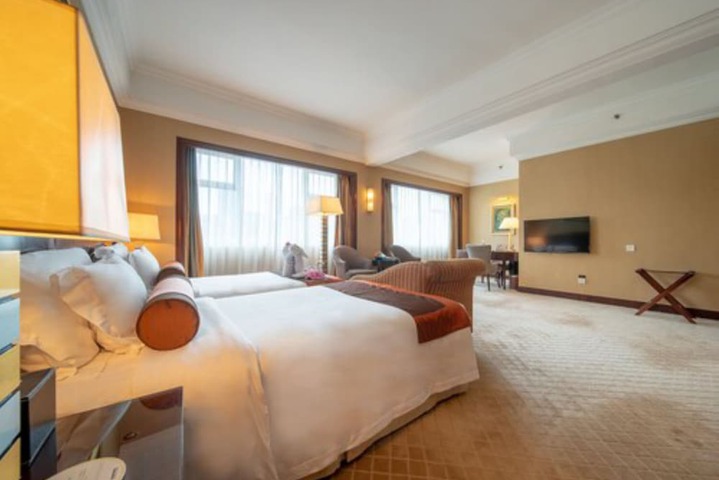 Room 40 of 163