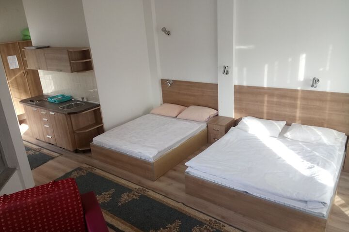 Room 5 of 58
