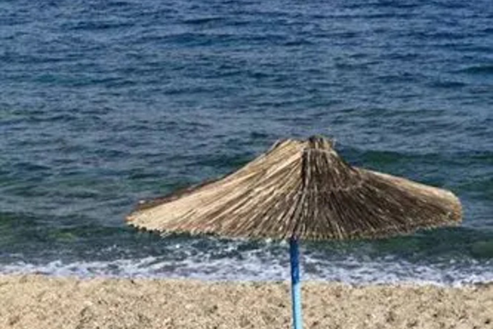 Beach 6 of 9