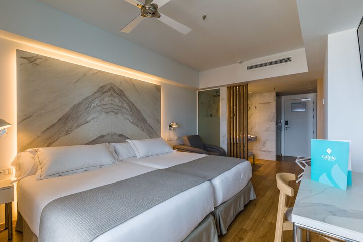Room 16 of 187