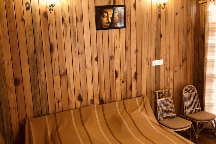 Room 13 of 53