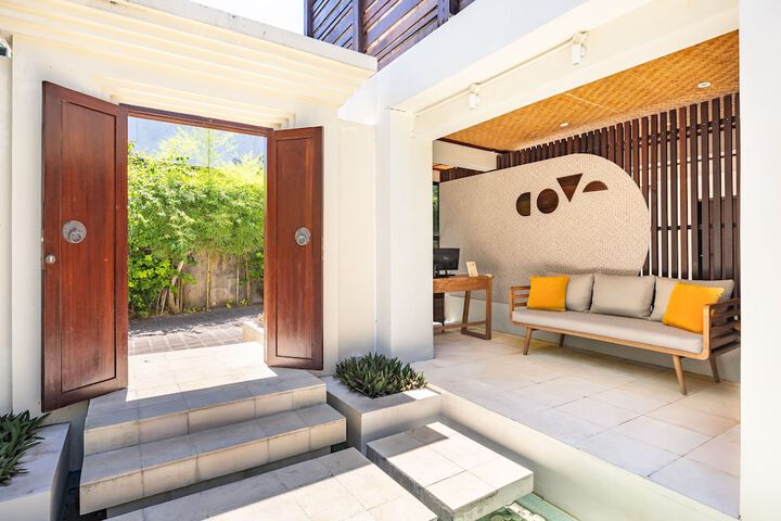 Cove Urbanest Inn