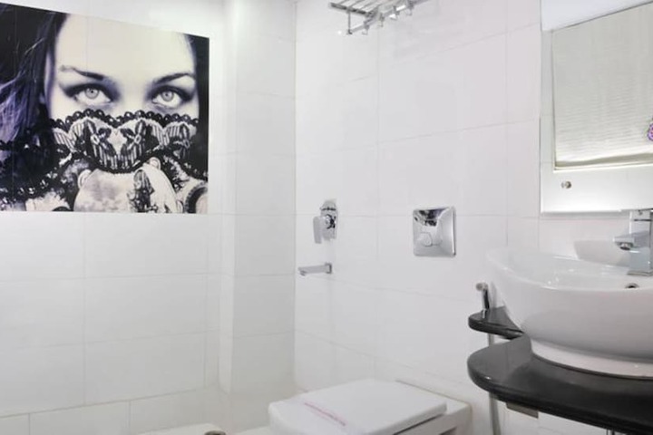 Clean Restrooms