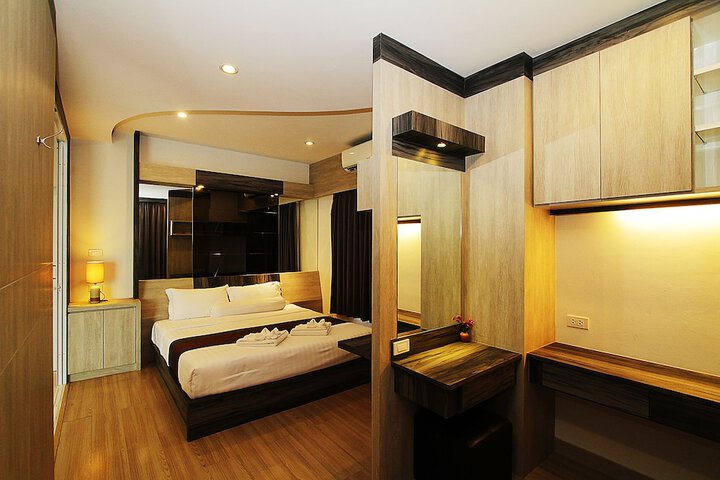 Room 25 of 79