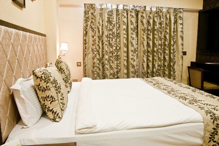 Room 42 of 71