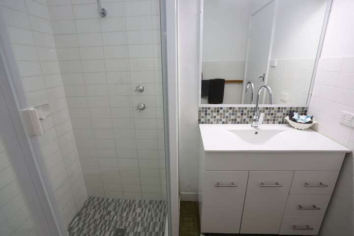 Room 139 of 199
