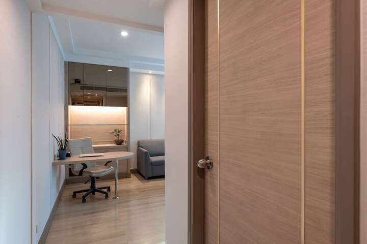 Room 49 of 128