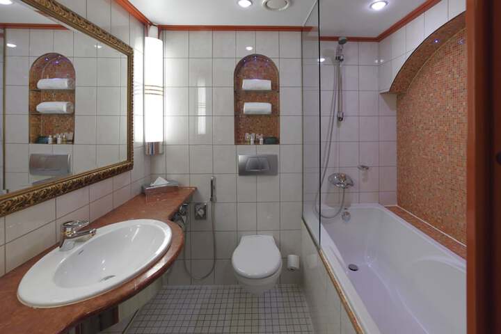 Bath Photo