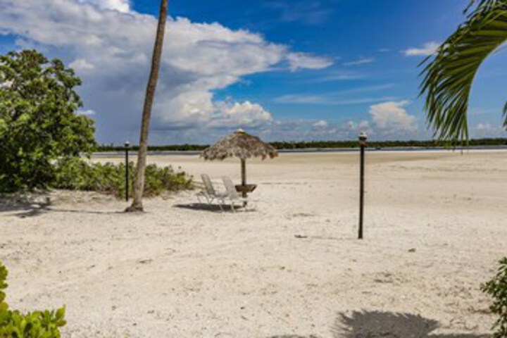 Beach 9 of 34