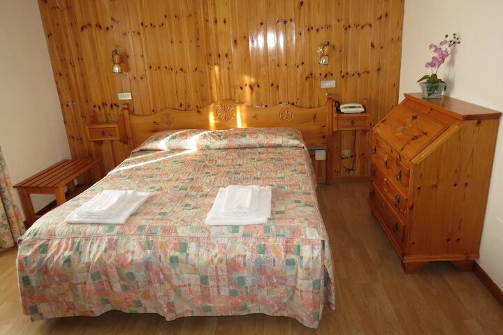 Room 3 of 31