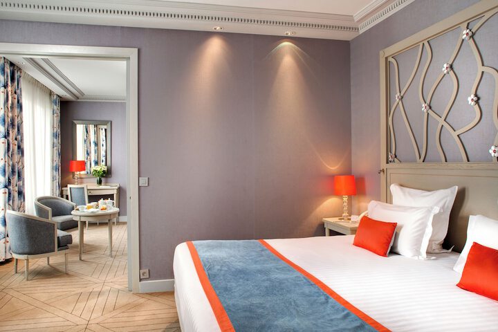 Room 10 of 53