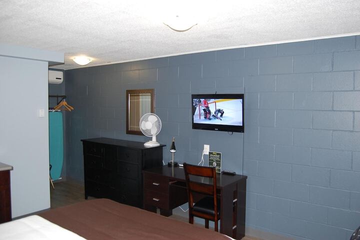 Room 19 of 47