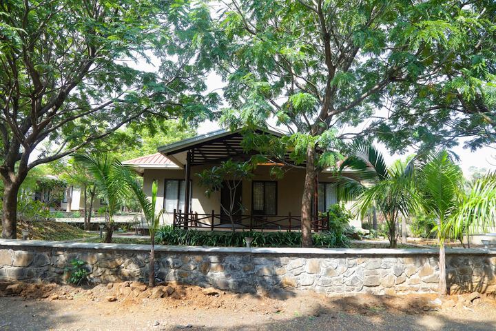 E and G Green Court in Trimbak