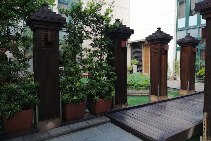 Hotel 92 of 106