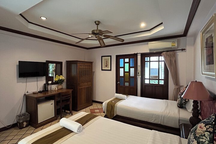 Room 92 of 155