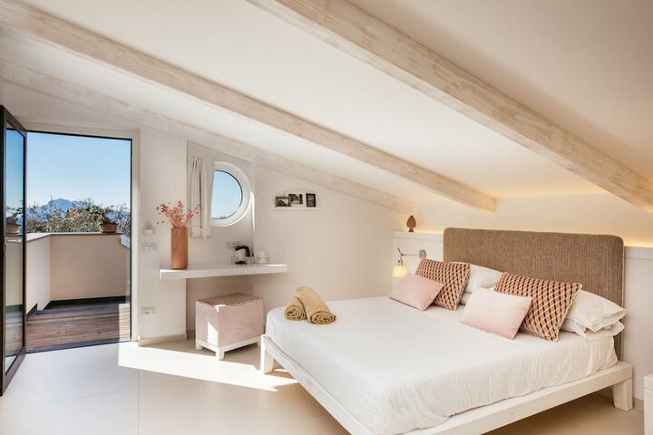 Room 39 of 228