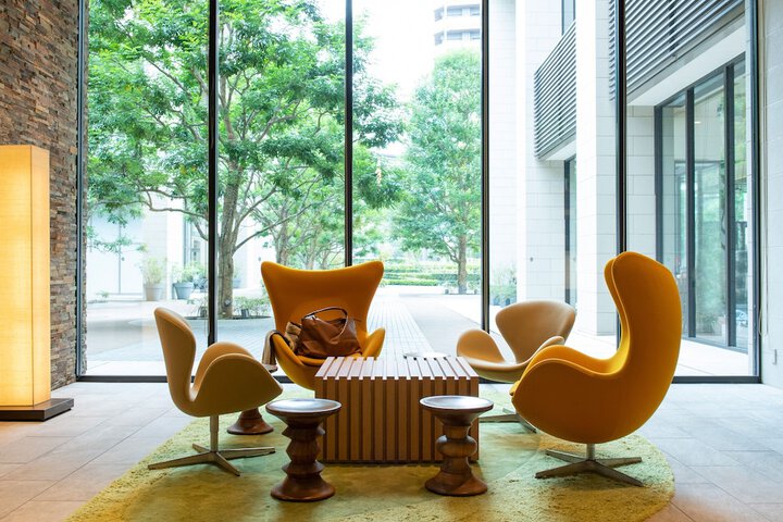 Guest Lobby