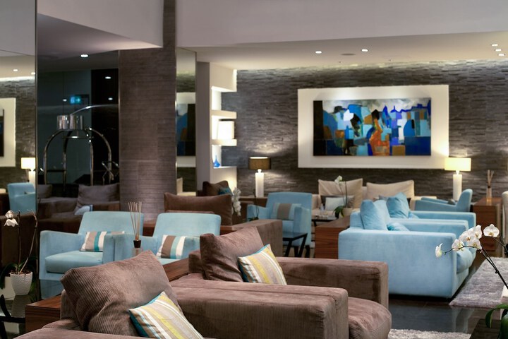 Hotel 3 of 76