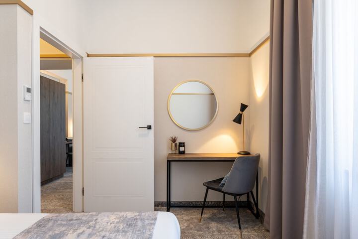 Room 32 of 55