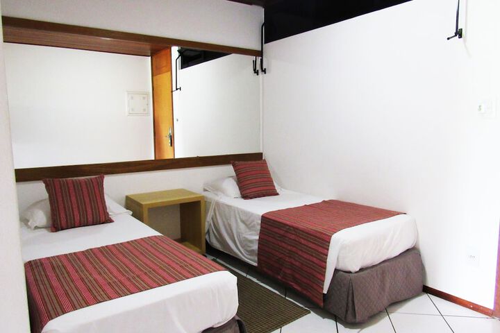 Room 10 of 60