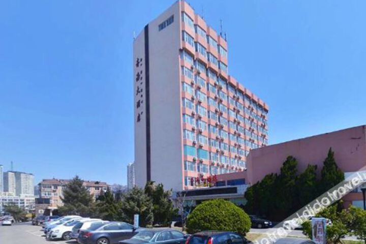 Hotel 2 of 13