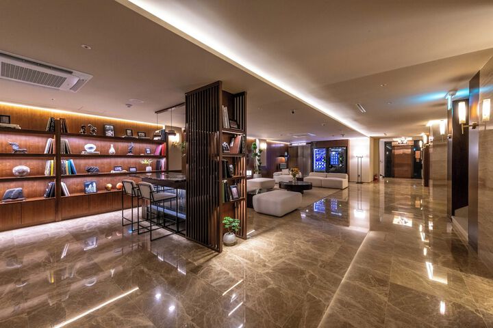 Lobby Photos