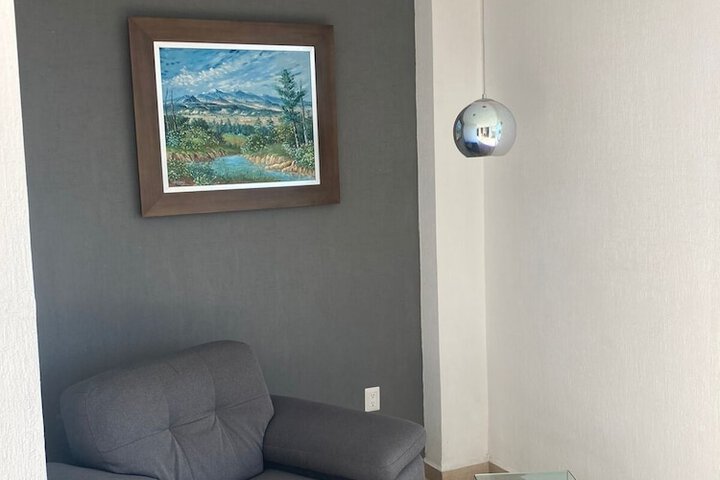 Room 25 of 41