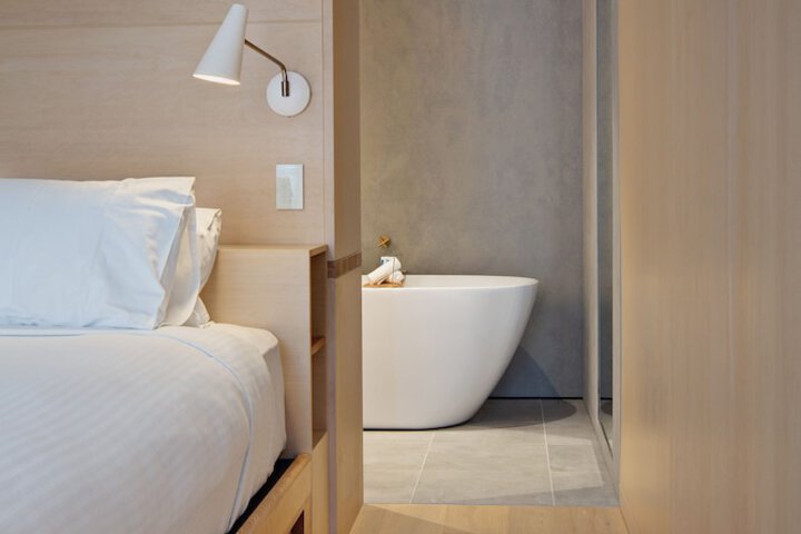 Room 35 of 117