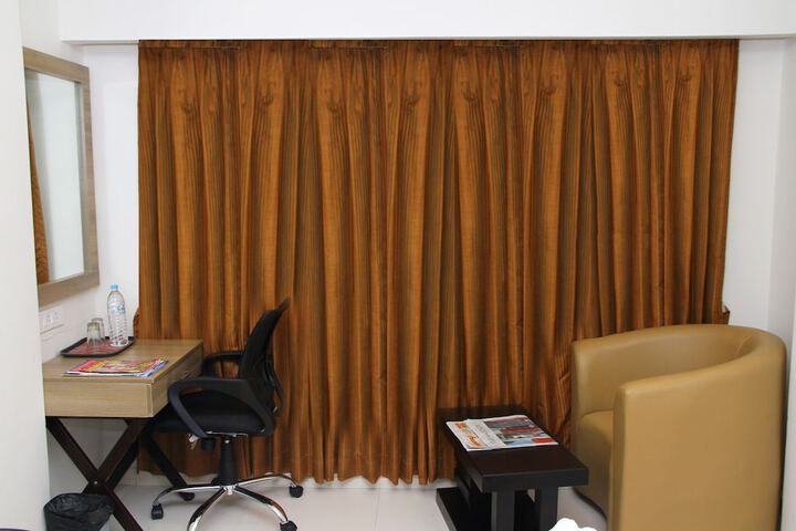 Room 7 of 24