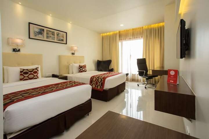 Room 19 of 35