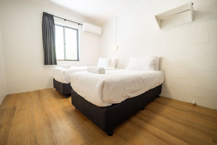 Room 15 of 52