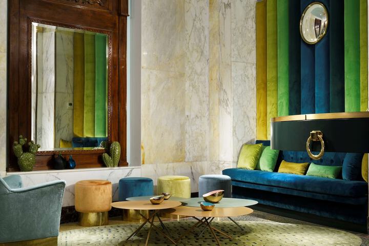 Hotel Lobby