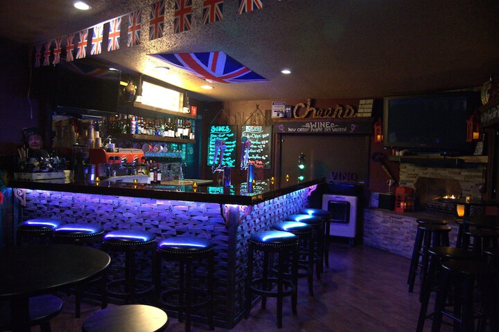 Lounge 59 of 90