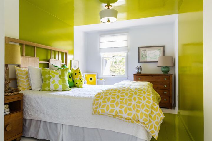 Room 3 of 25
