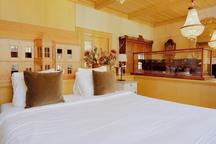 Room 10 of 57
