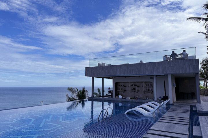 Pool 74 of 97