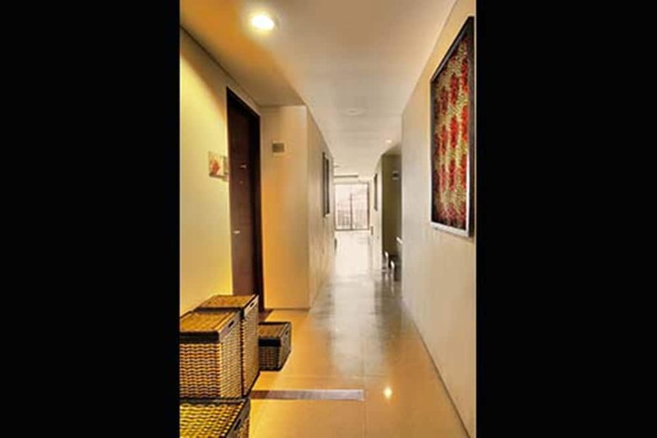 Ballroom/Hall 33 of 43
