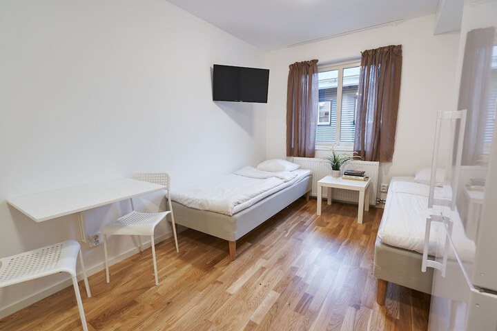 Room 7 of 31
