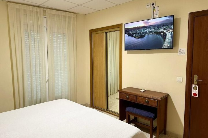 Room 16 of 23