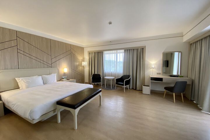 Room 7 of 69