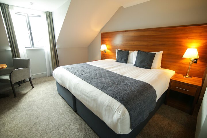 Room 12 of 56