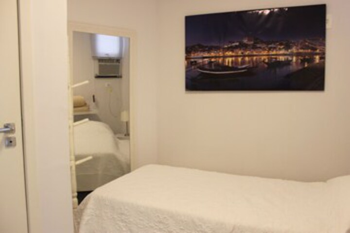 Room 15 of 41