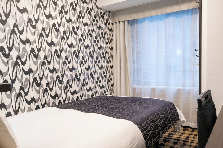Room 13 of 45